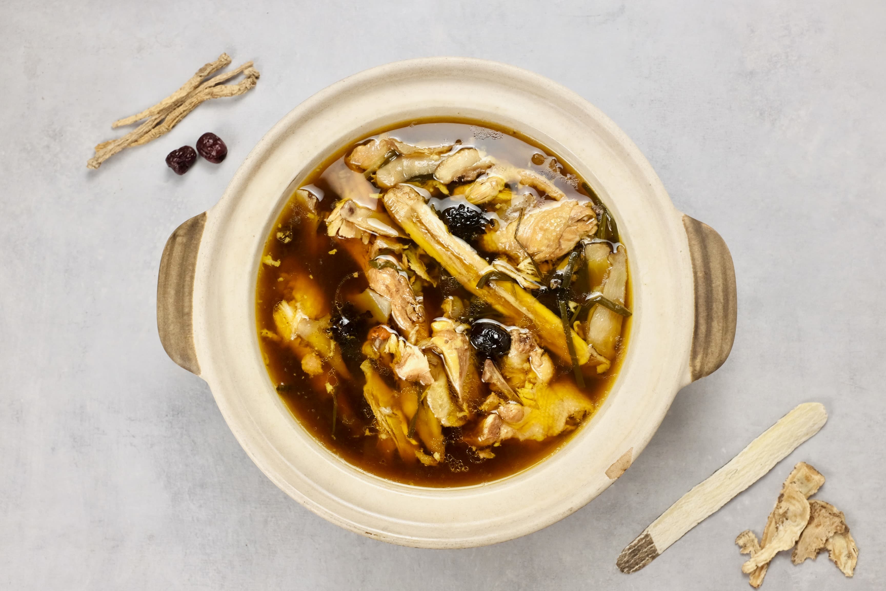 Herbal Chicken Broth